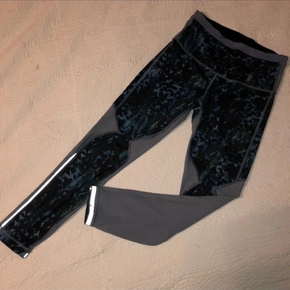 Lululemon Leggings - Picture 2 of 8